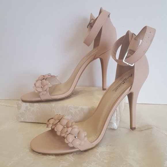 Modcloth | NWOT All Fleur You Heel - Picture 2 of 10